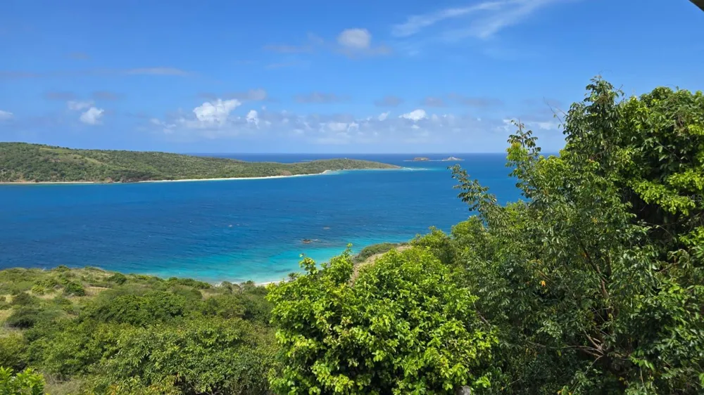 25 BARRIO SAN ISIDRO Culebra, PR 00775