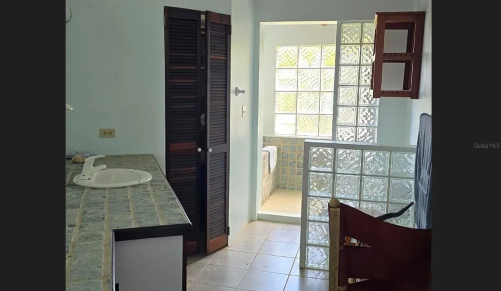 25 BARRIO SAN ISIDRO Culebra, PR 00775