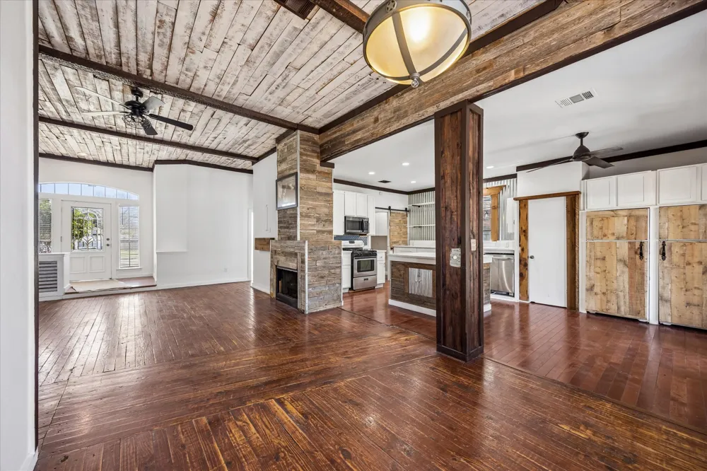 6502 Bramber Lane Austin, TX 78754
