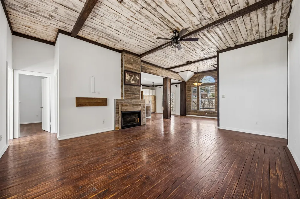 6502 Bramber Lane Austin, TX 78754