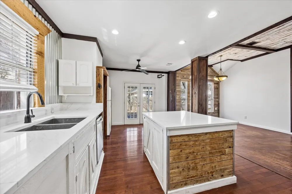 6502 Bramber Lane Austin, TX 78754