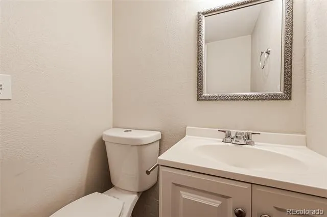 8239 Quay Drive Arvada, CO 80003