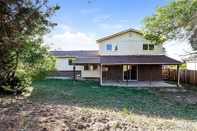 8239 Quay Drive Arvada, CO 80003