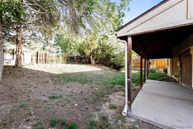 8239 Quay Drive Arvada, CO 80003