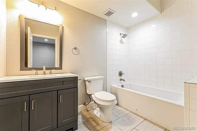 4965 S Algonquian Way Aurora, CO 80016