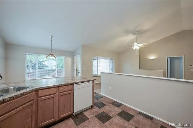 4835 S Danube Way Aurora, CO 80015