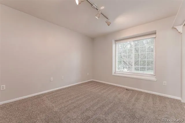 4835 S Danube Way Aurora, CO 80015