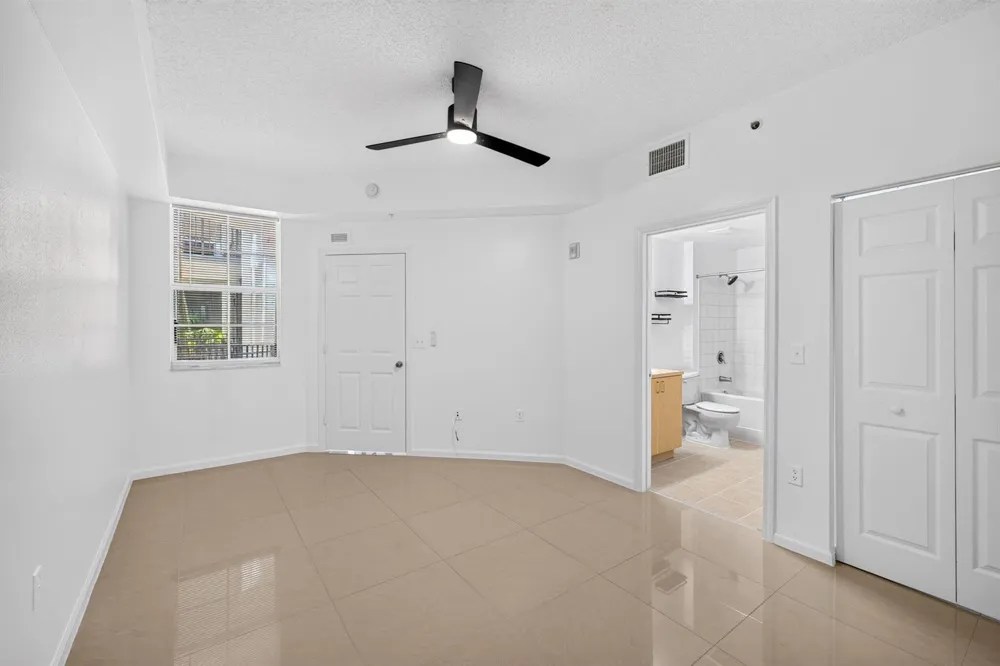 533 NE 3rd Avenue #125 Fort Lauderdale, FL 33301