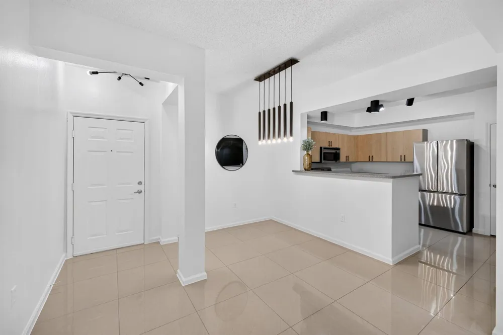 533 NE 3rd Avenue #125 Fort Lauderdale, FL 33301