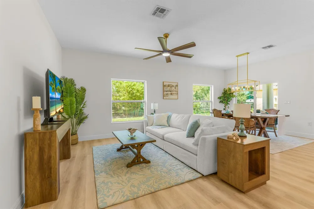 8125 104TH AVENUE Vero Beach, FL 32967