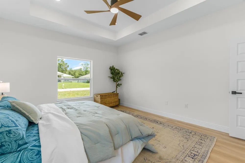 8125 104TH AVENUE Vero Beach, FL 32967