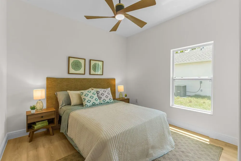 8125 104TH AVENUE Vero Beach, FL 32967