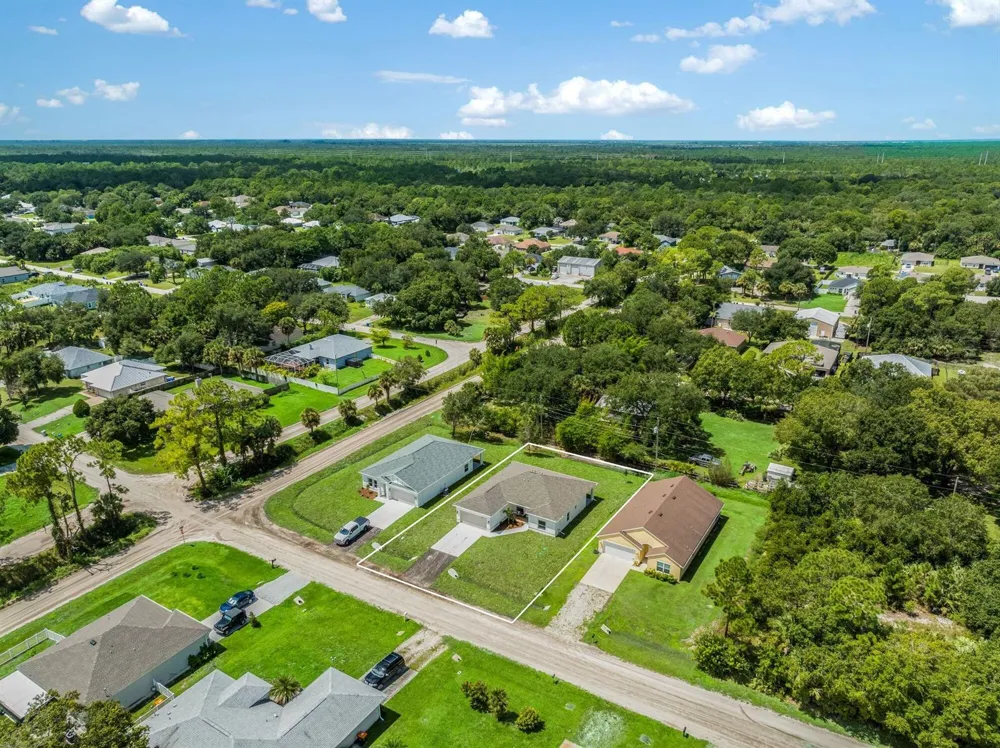 8125 104TH AVENUE Vero Beach, FL 32967