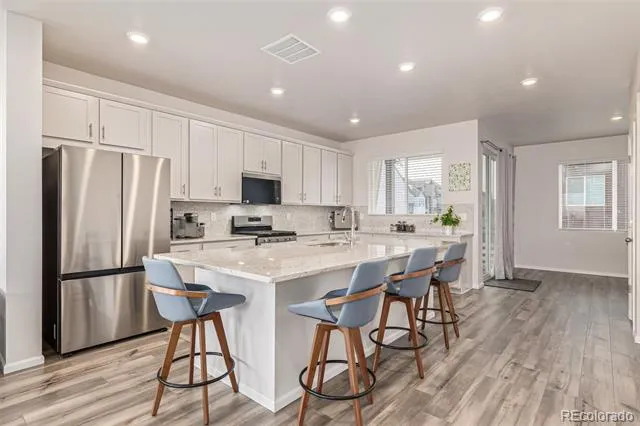 16586 Shoshone Place Broomfield, CO 80023