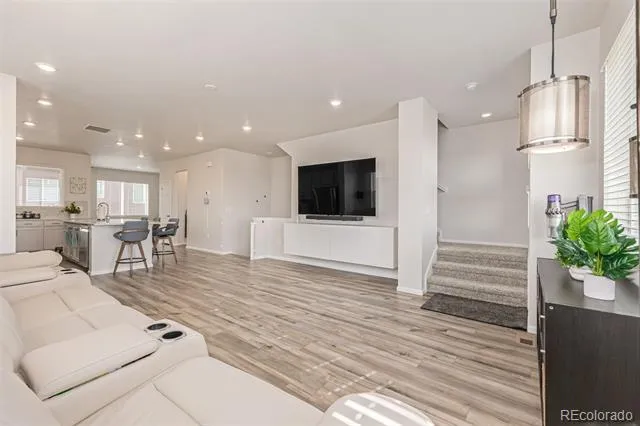 16586 Shoshone Place Broomfield, CO 80023