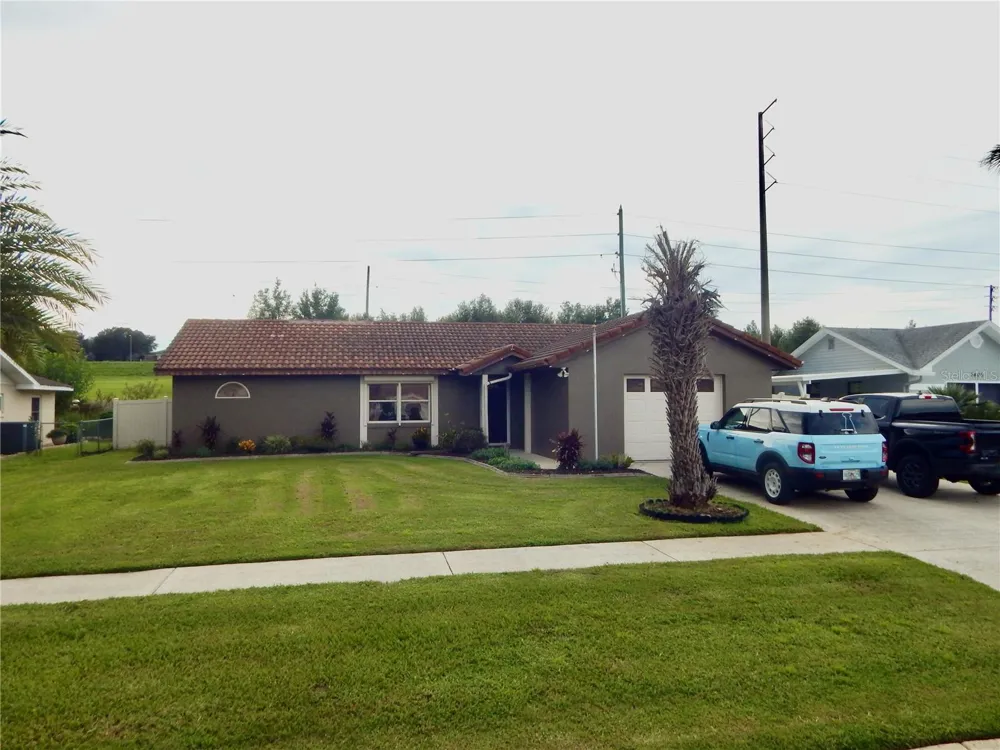 7353 APPLEGATE DRIVE Zephyrhills, FL 33540