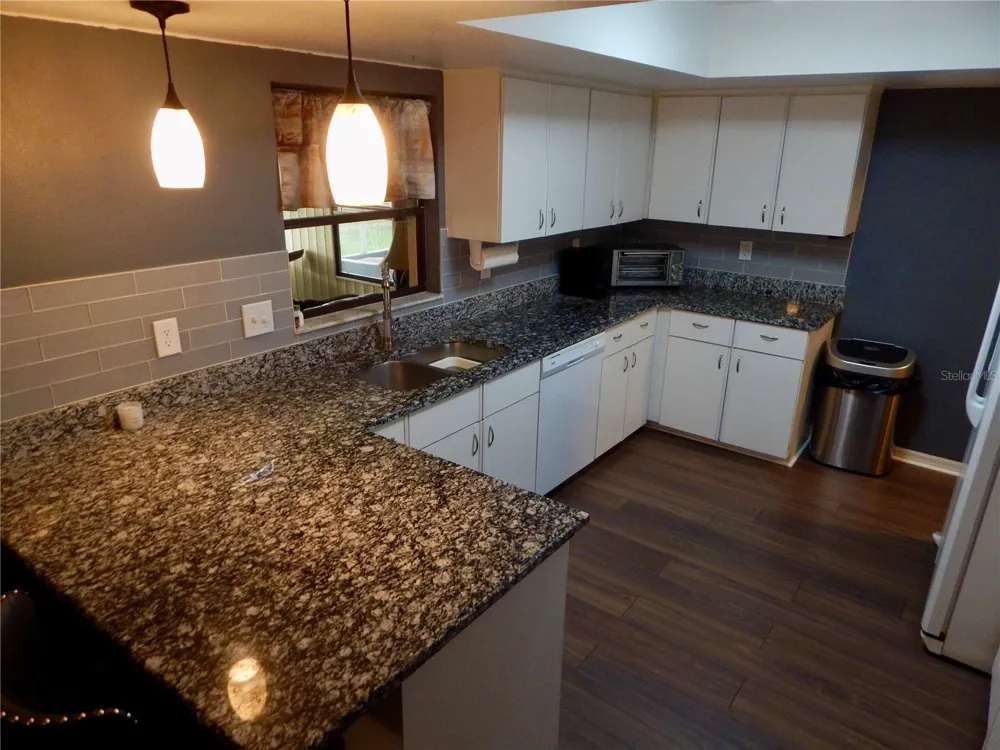 7353 APPLEGATE DRIVE Zephyrhills, FL 33540