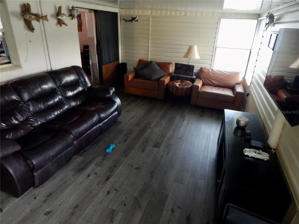7353 APPLEGATE DRIVE Zephyrhills, FL 33540
