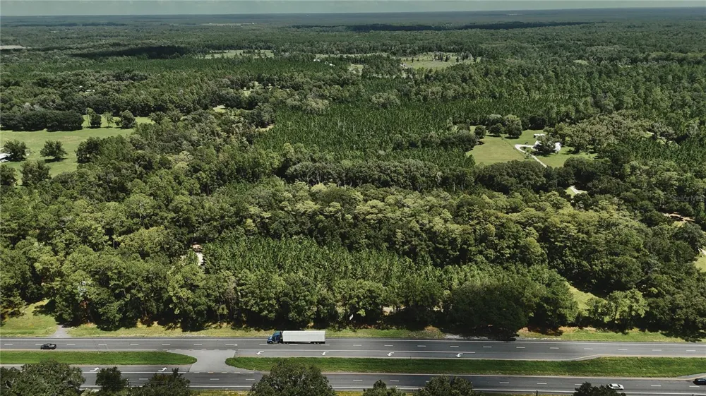 18709 NE US HIGHWAY 301 Waldo, FL 32694