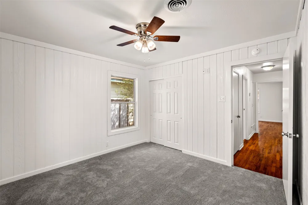 222 W Wilson Avenue Sherman, TX 75090