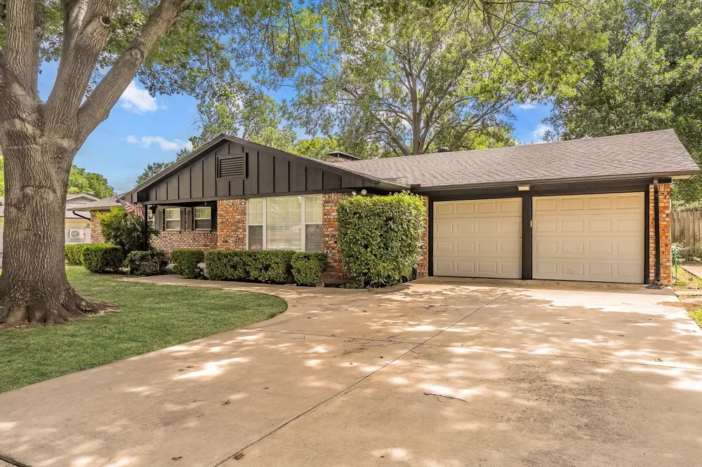 3513 Granada Drive Richland Hills, TX 76118