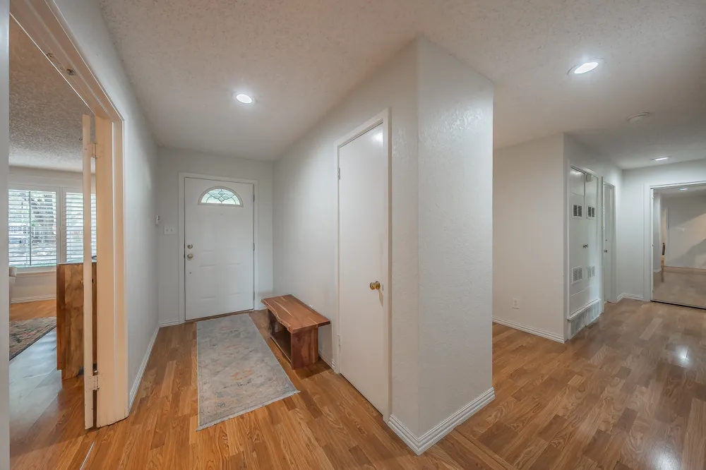 3513 Granada Drive Richland Hills, TX 76118
