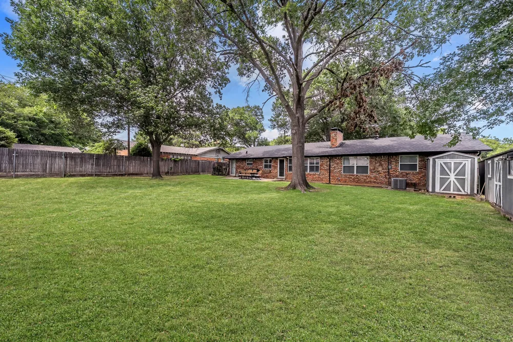 3513 Granada Drive Richland Hills, TX 76118