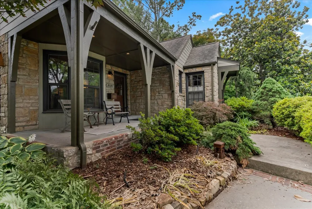 2327 Delaware Avenue Tulsa, OK 74114