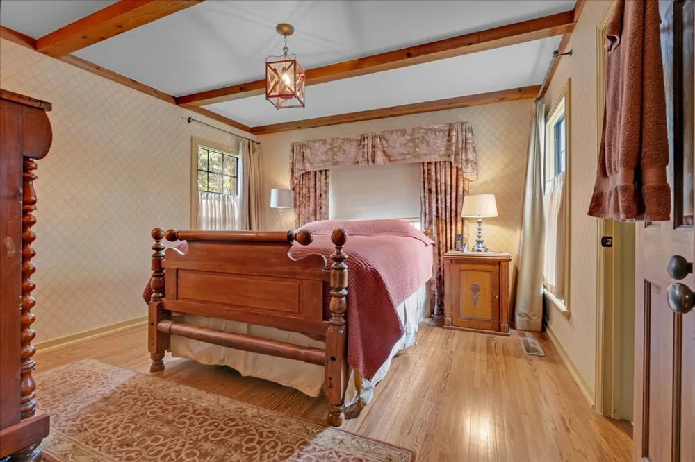 2327 Delaware Avenue Tulsa, OK 74114