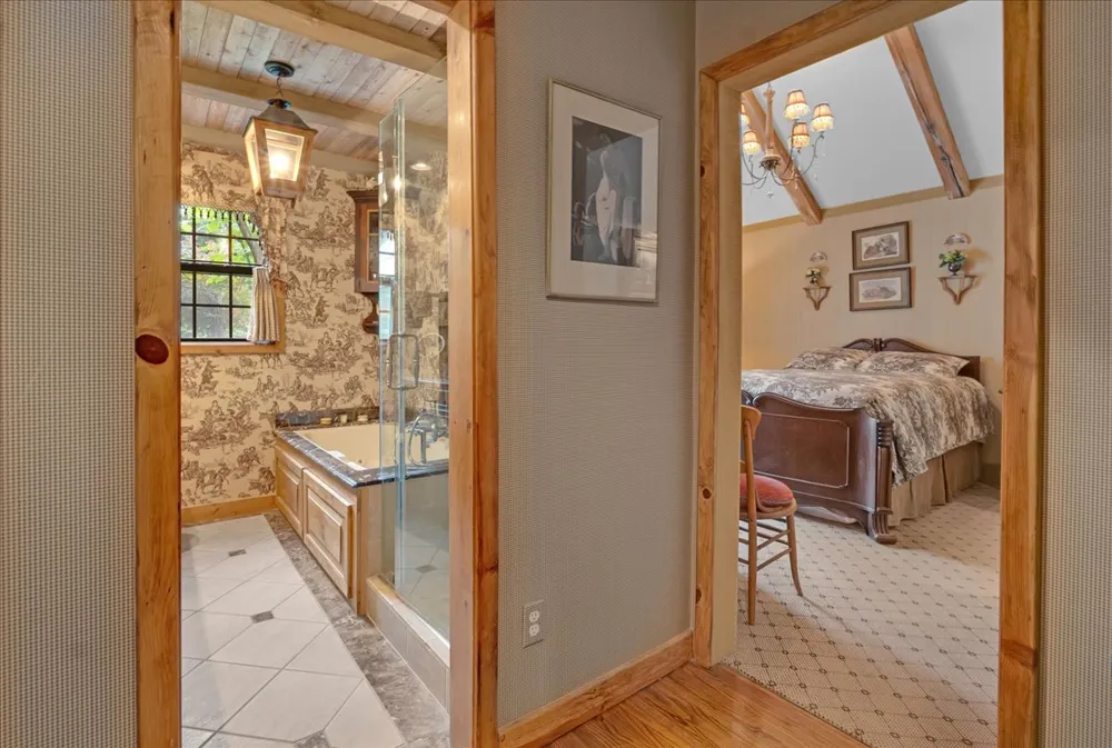 2327 Delaware Avenue Tulsa, OK 74114