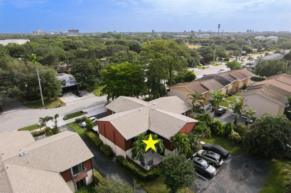 4340 Lilac Street #C Palm Beach Gardens, FL 33410