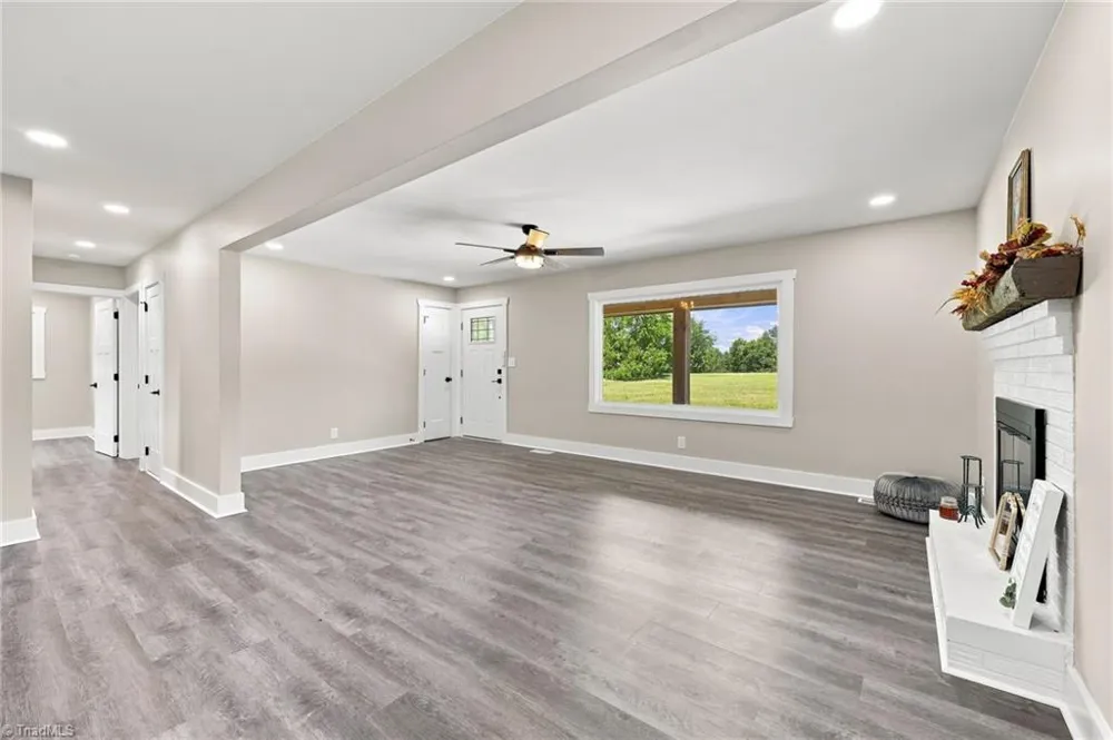 1195 Rogers Road Mount Airy, NC 27030