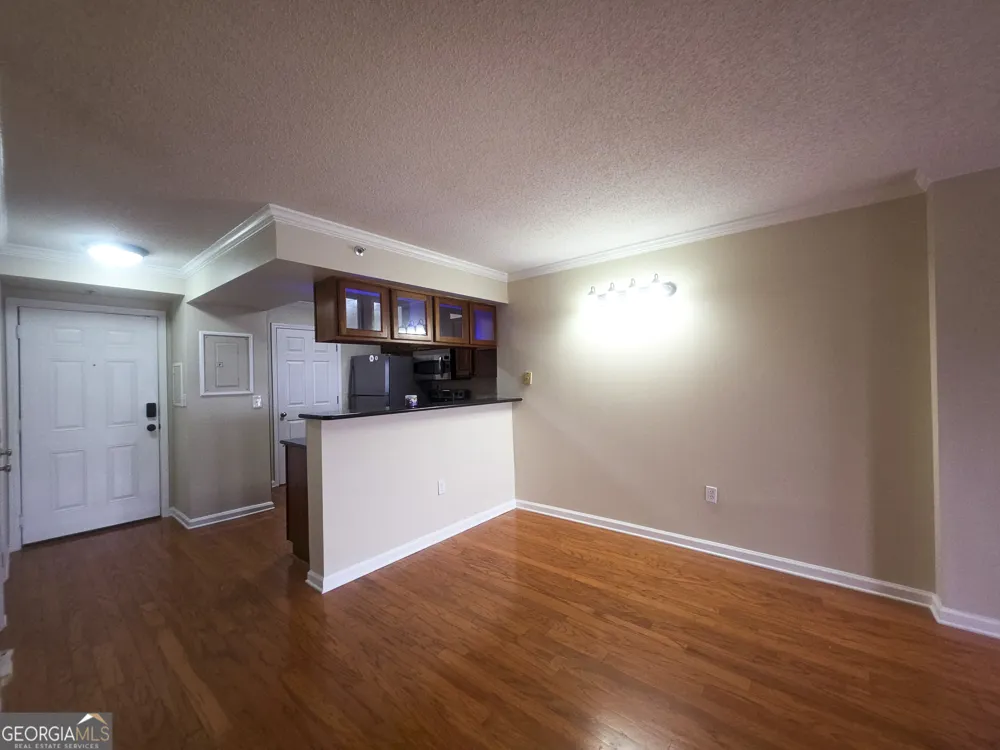 795 Hammond DR Sandy Springs, GA 30328