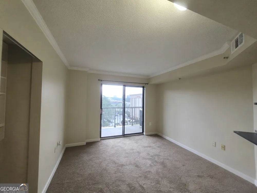 795 Hammond DR Sandy Springs, GA 30328
