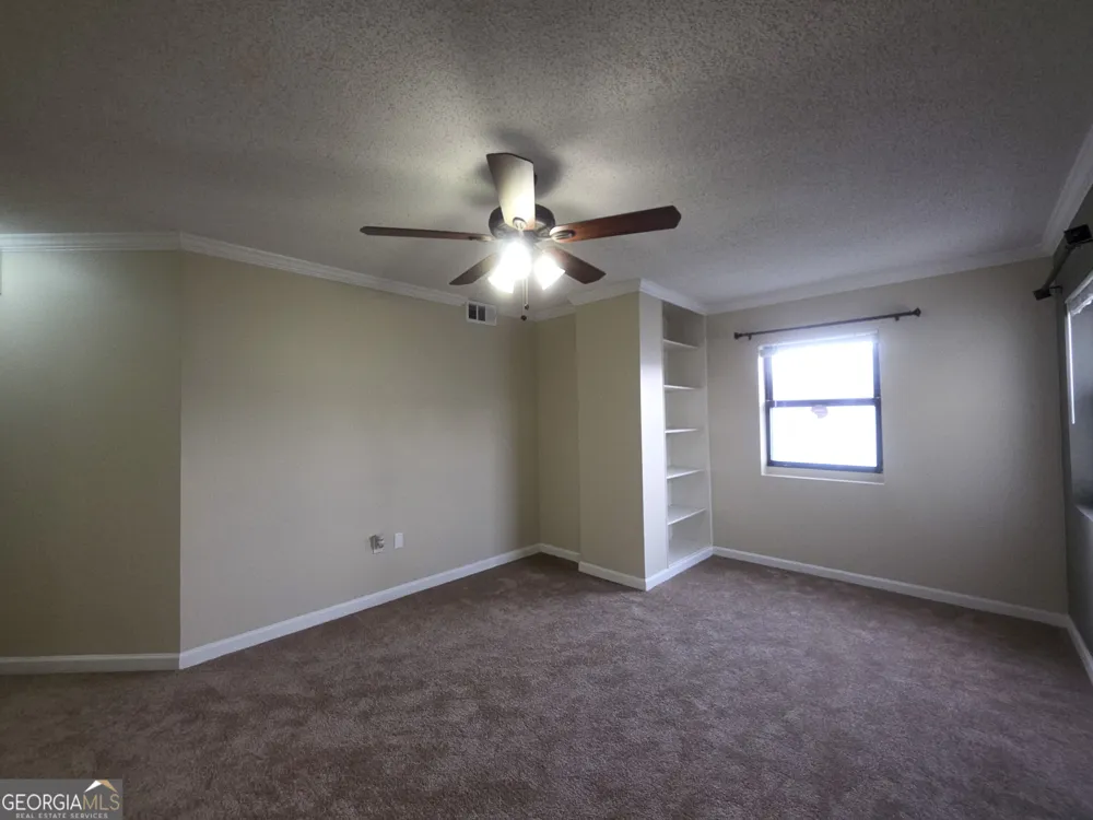 795 Hammond DR Sandy Springs, GA 30328
