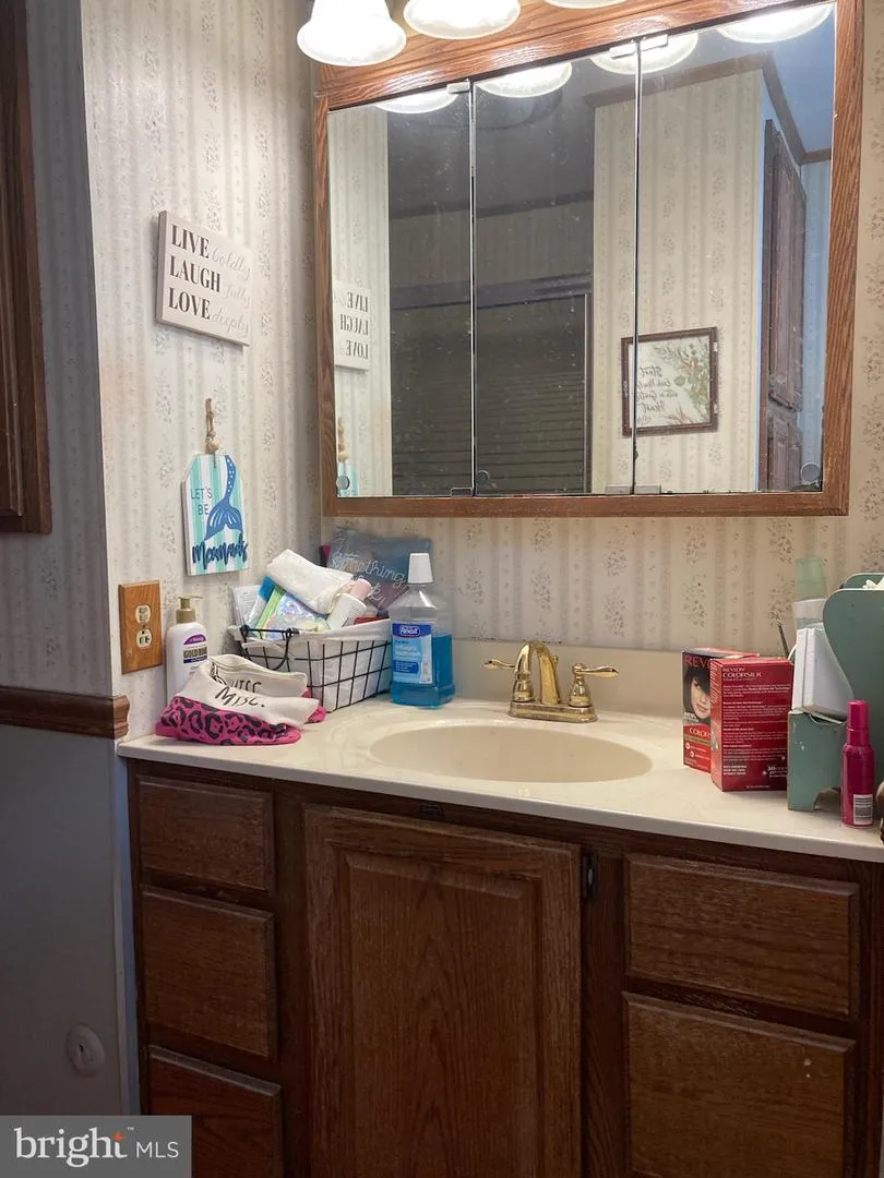 636 SCOTT STREET Kulpmont, PA 17834