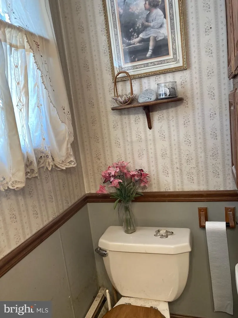 636 SCOTT STREET Kulpmont, PA 17834