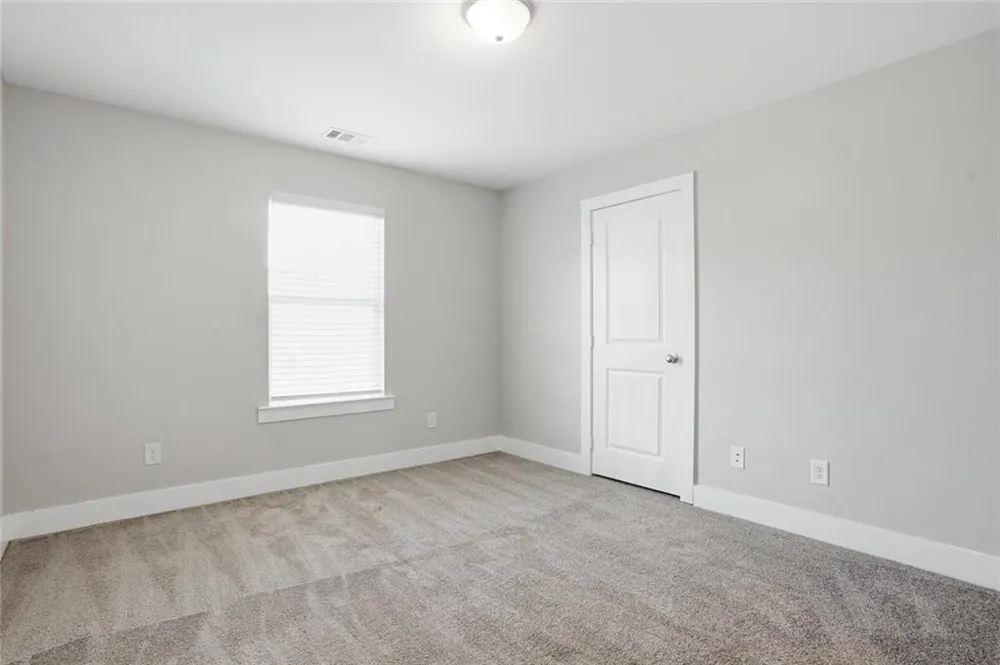 6449 Scudders Drive Lithonia, GA 30058
