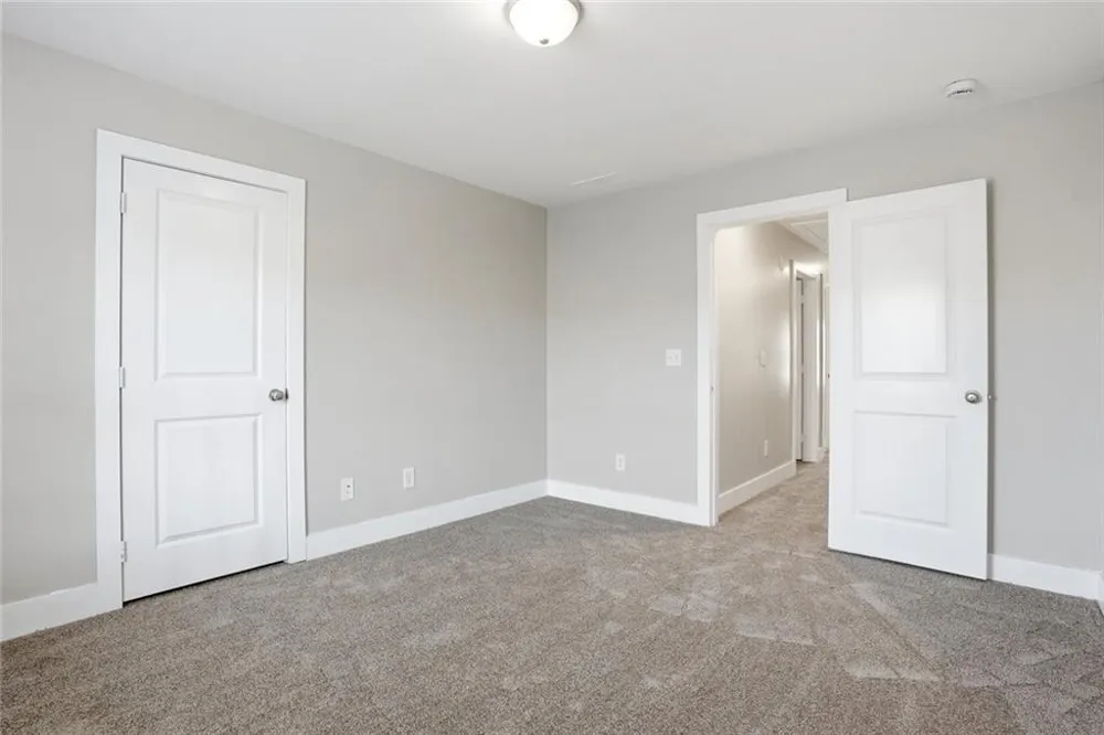 6449 Scudders Drive Lithonia, GA 30058