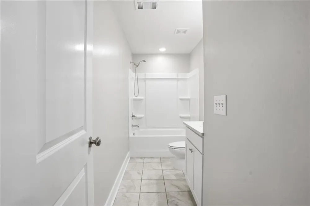 6449 Scudders Drive Lithonia, GA 30058