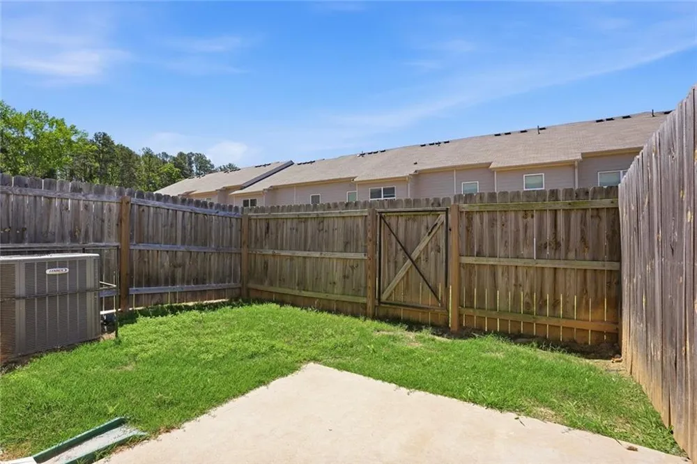6449 Scudders Drive Lithonia, GA 30058