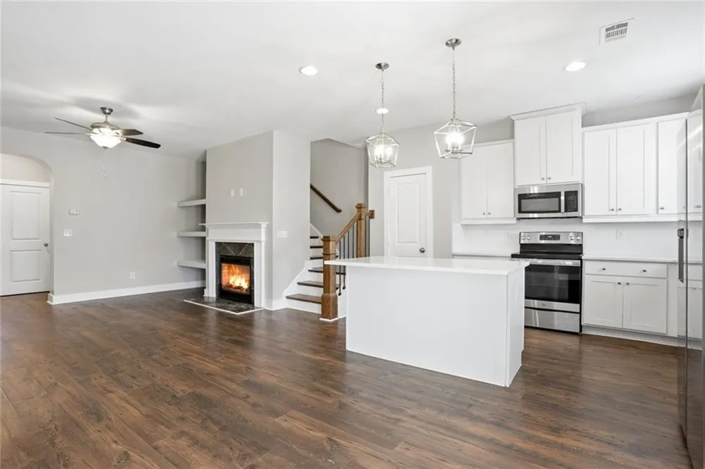 6449 Scudders Drive Lithonia, GA 30058