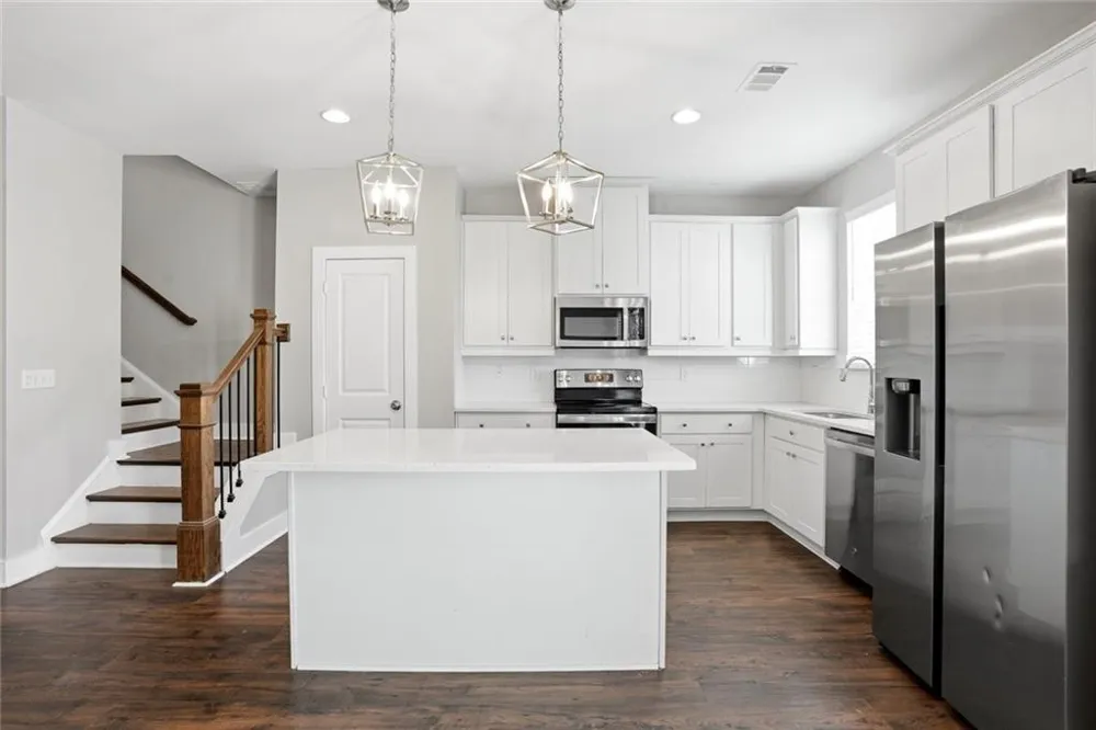 6449 Scudders Drive Lithonia, GA 30058