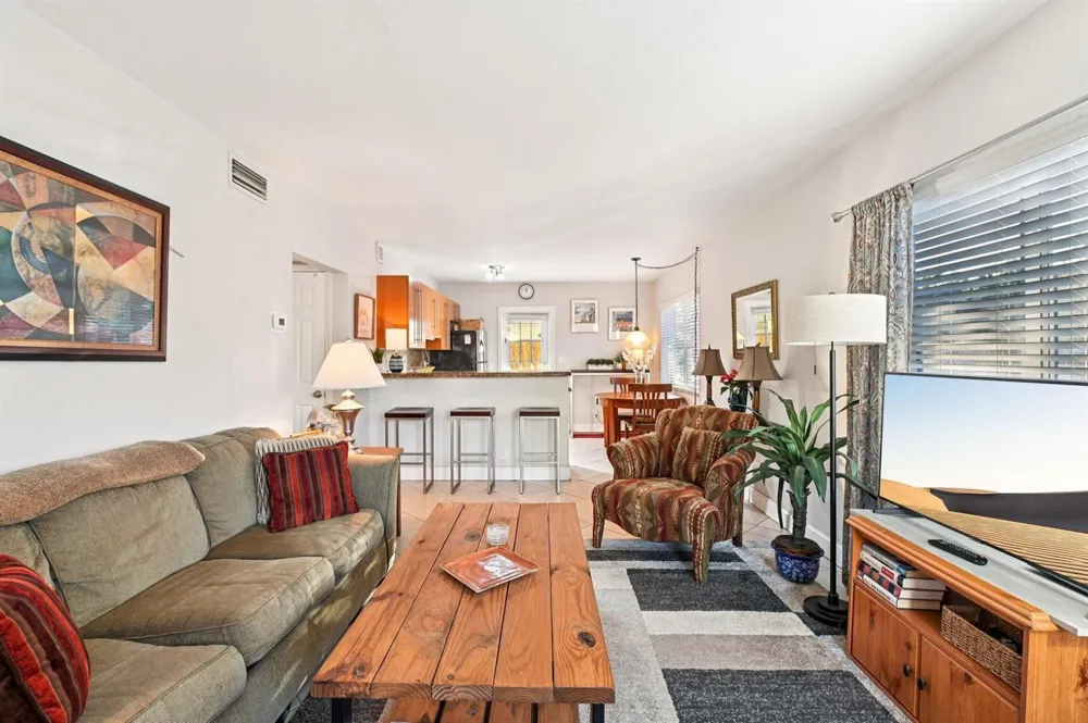1424 Holly Heights Drive #1 Fort Lauderdale, FL 33304