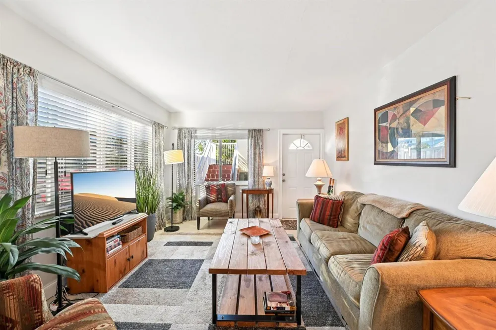 1424 Holly Heights Drive #1 Fort Lauderdale, FL 33304