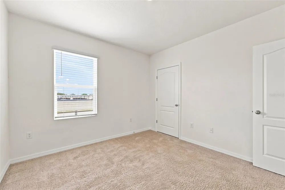 583 AUBURN GROVE TERRACE Auburndale, FL 33823