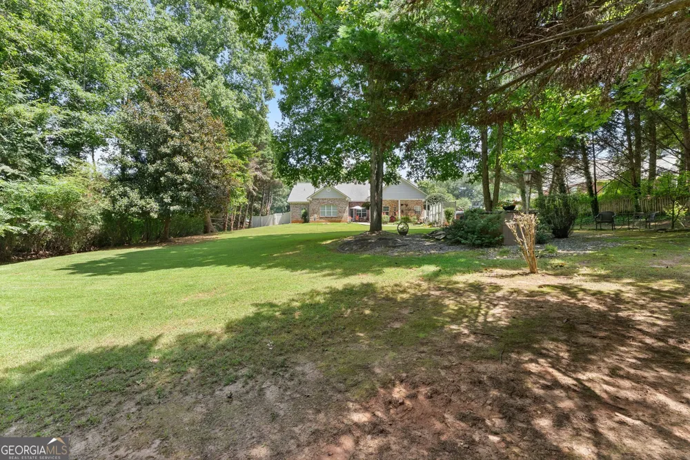 227 Still Water LN Jefferson, GA 30549