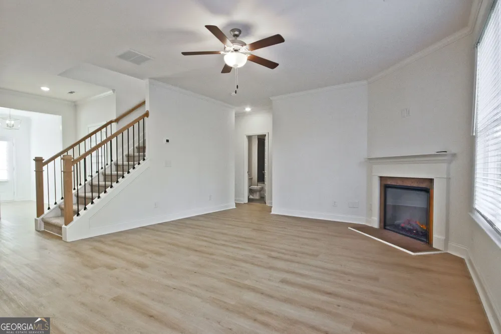 5592 Keswick DR Flowery Branch, GA 30542