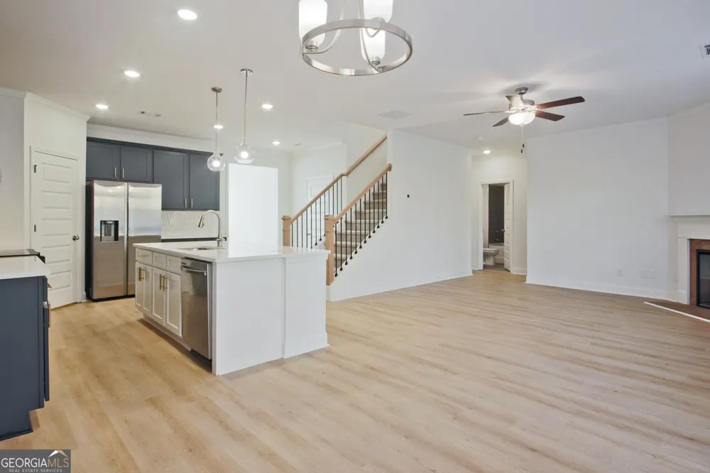 5592 Keswick DR Flowery Branch, GA 30542