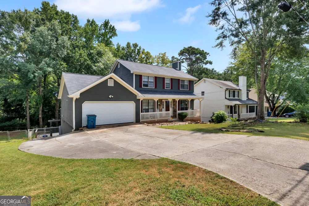2160 Rocky Mill DR Lawrenceville, GA 30044